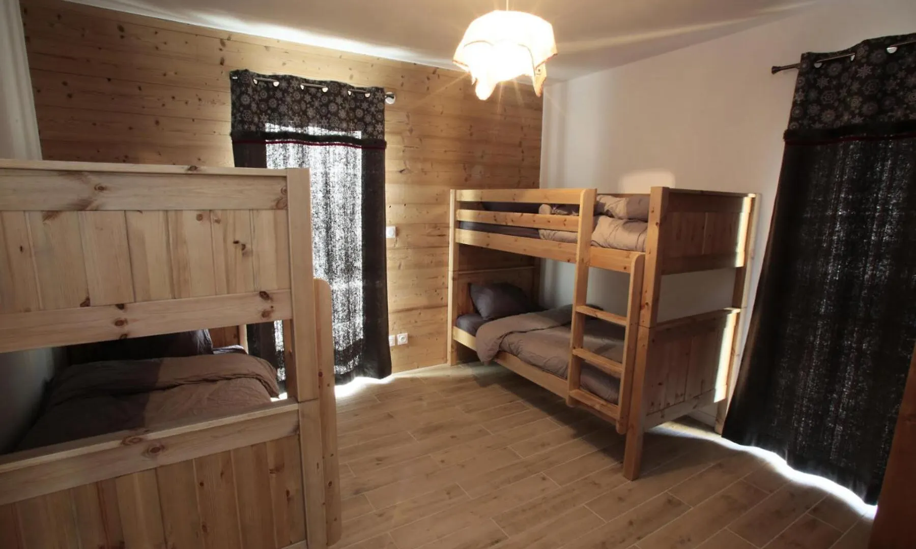 Apartment Les Chalets Du Grand Galibier - 4 Pieces Duplex 8 Personnes 4 Expose Sud Mae-8094 Valloire France